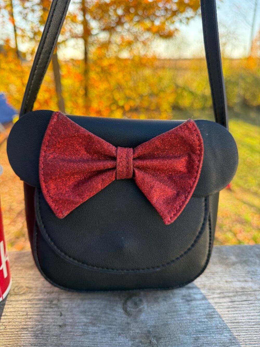 Mickey/Mini Mouse Small Crossbody Disney Novelty Bag Purse w/Glitter Bow